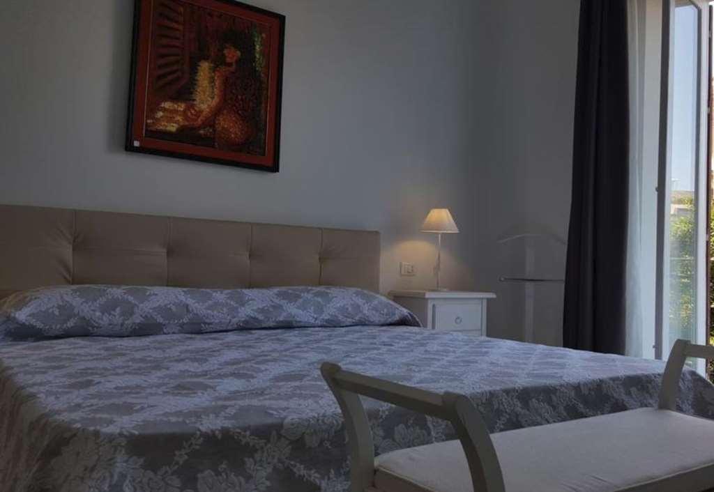 Porta Maqueda Bed & Breakfast Palermo Bilik gambar